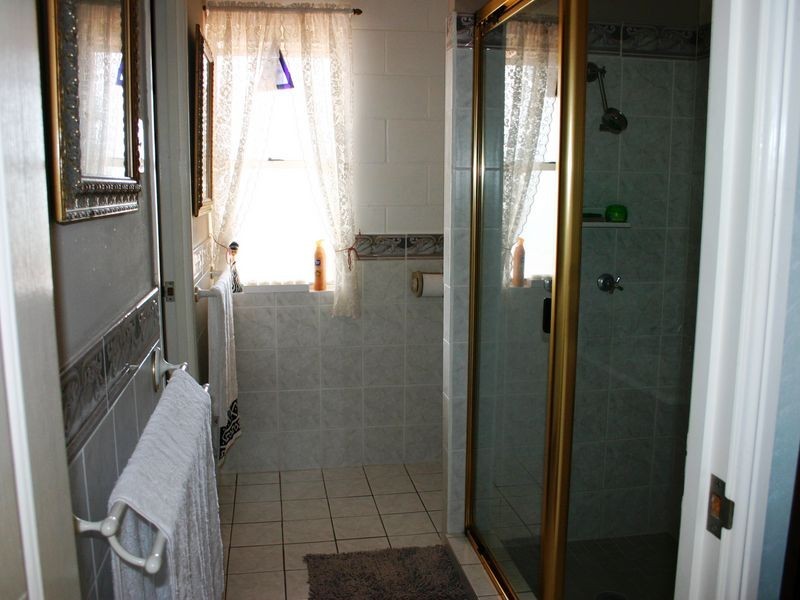 19 Philip Court, Summerholm QLD 4341