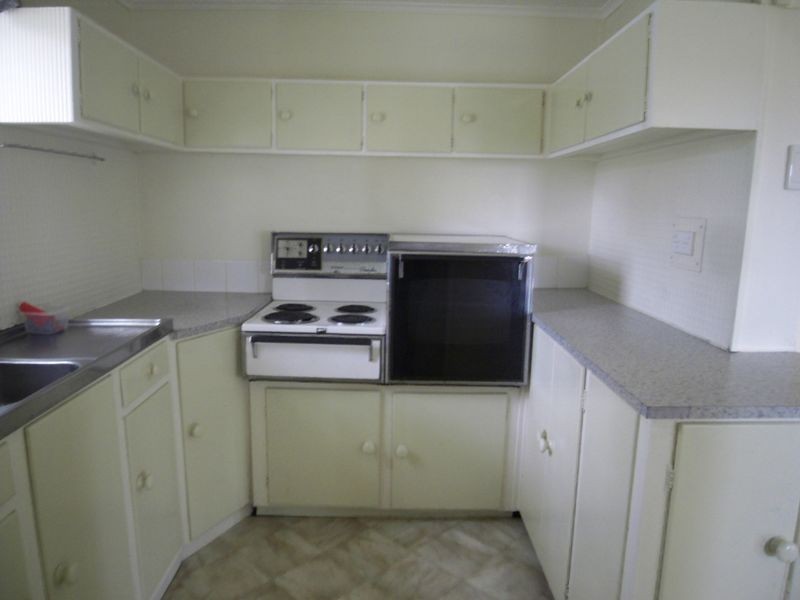 8b Alexander street, Laidley QLD 4341