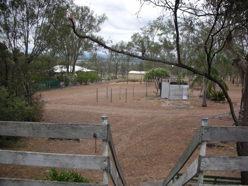 77 Cricket Road, Regency Downs QLD 4341