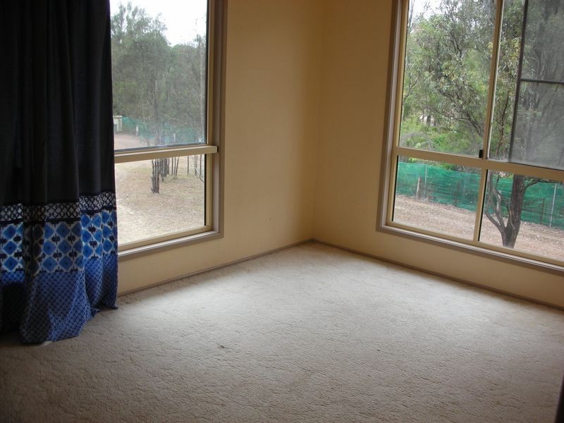 77 Cricket Road, Regency Downs QLD 4341