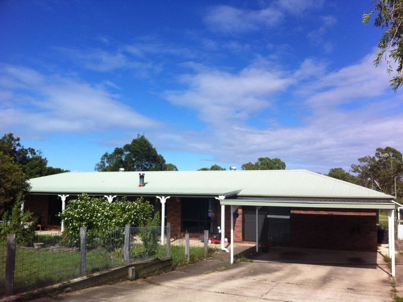 9 Fairway Drive, Blenheim QLD 4341