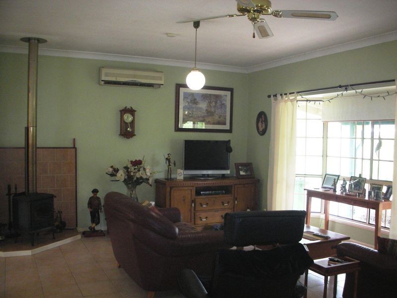 4 Boronia Court, Blenheim QLD 4341