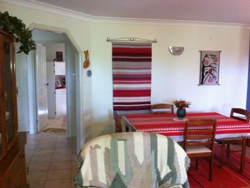 18 Folbigg Court, Lake Clarendon QLD 4343