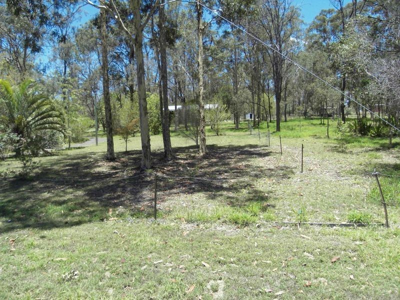 10 Firetail Avenue, Regency Downs QLD 4341