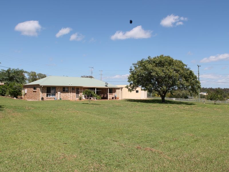 1 Hovea Way, Plainland QLD 4341