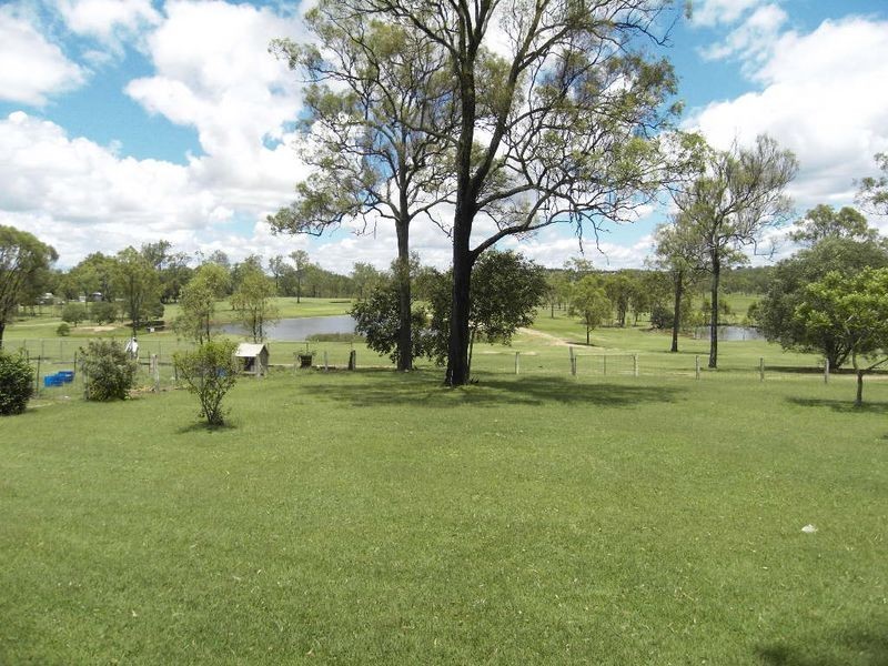 25 Fairway Drive, Blenheim QLD 4341