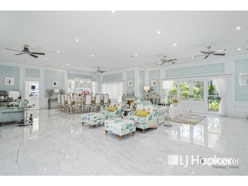 39 Oakridge Street, Burbank QLD 4156