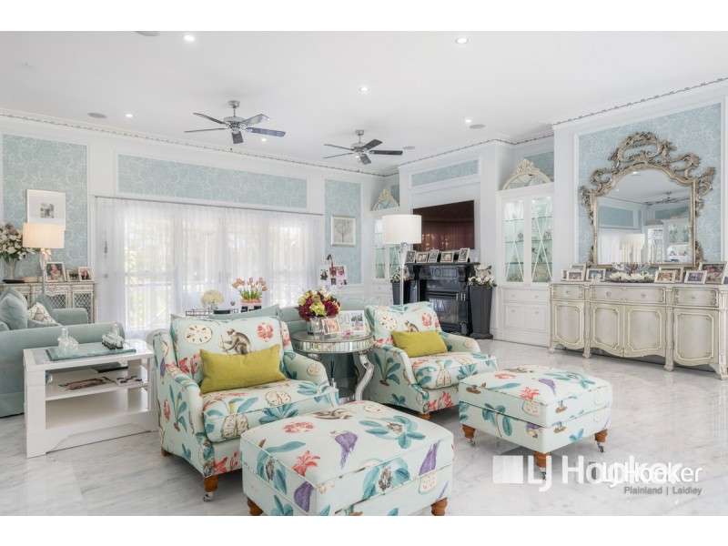 39 Oakridge Street, Burbank QLD 4156