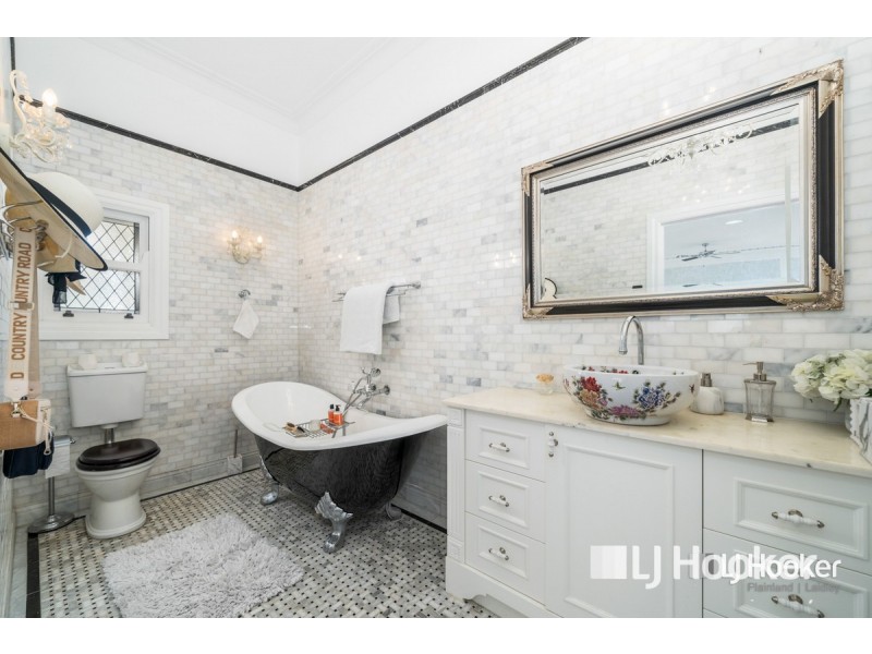 39 Oakridge Street, Burbank QLD 4156