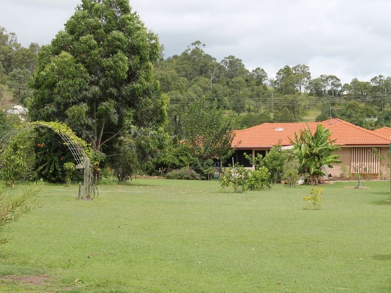 13 Donaldson Road, Plainland QLD 4341