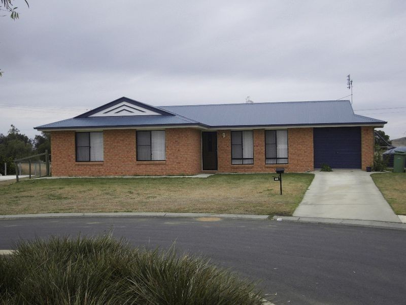 18 Paperbark Close, Laidley QLD 4341