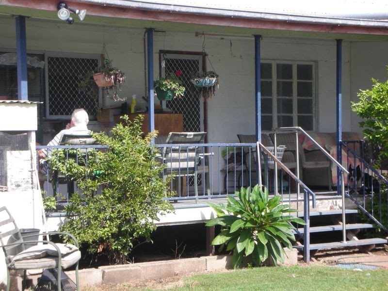 6 Railway Street, Laidley QLD 4341