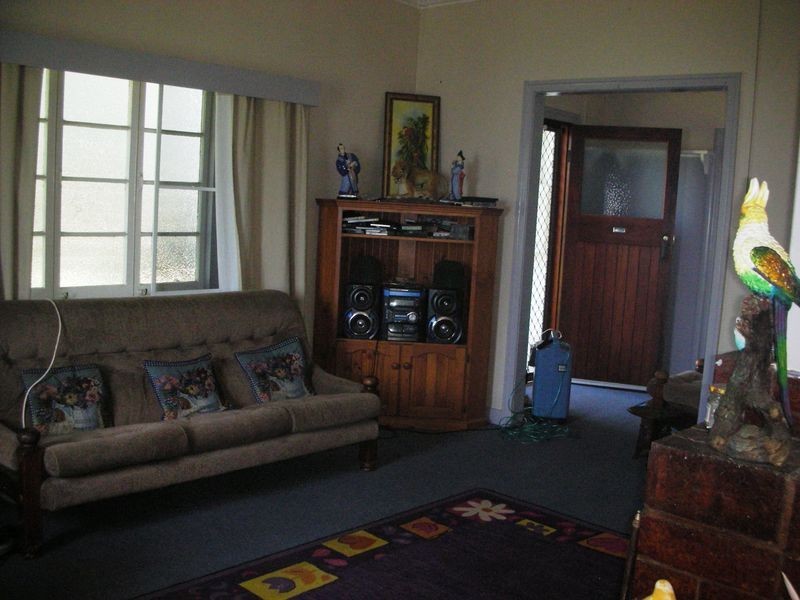 6 Railway Street, Laidley QLD 4341