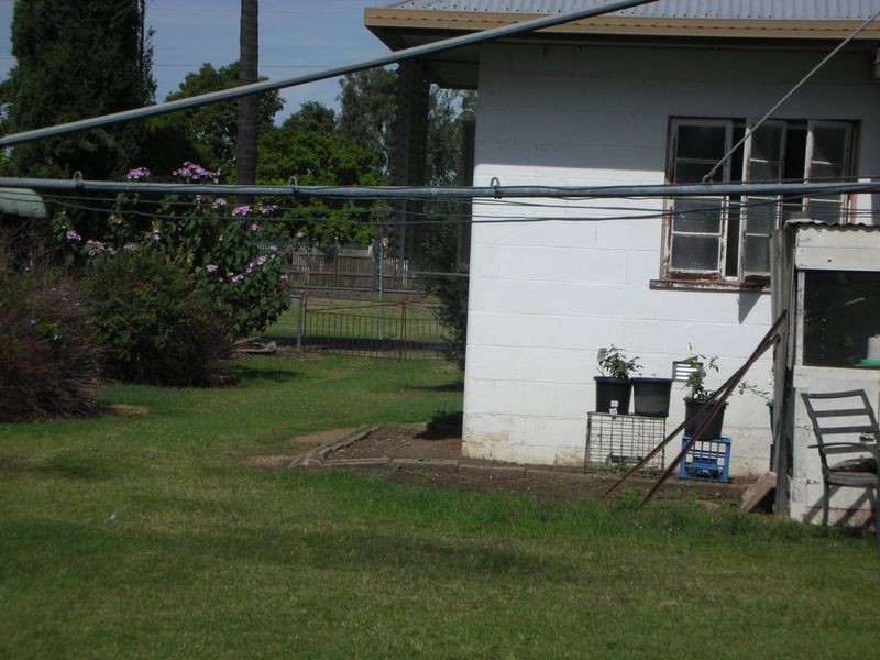 6 Railway Street, Laidley QLD 4341