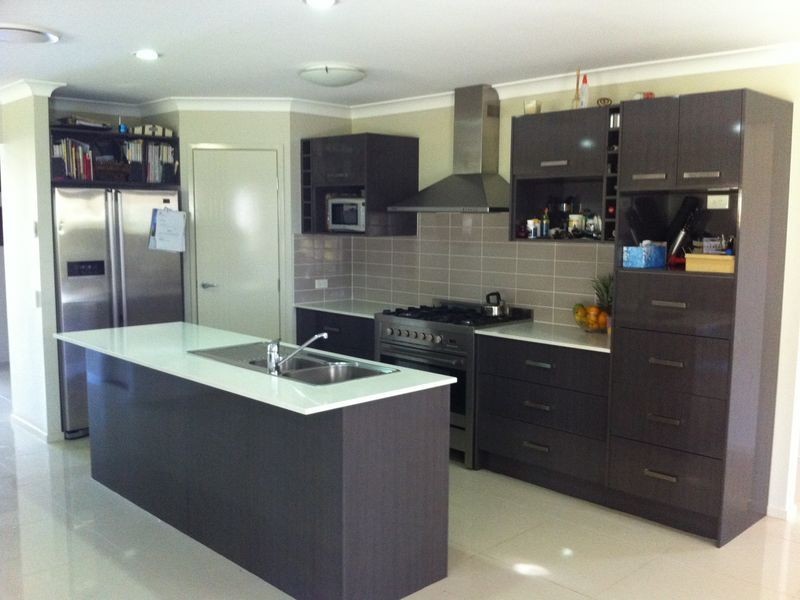 8 Eucalyptus Place, Regency Downs QLD 4341