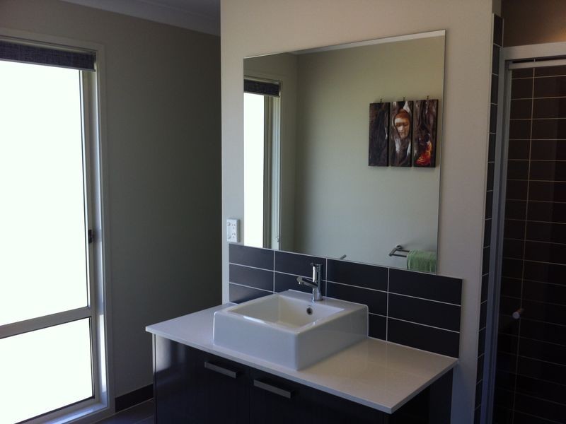 8 Eucalyptus Place, Regency Downs QLD 4341