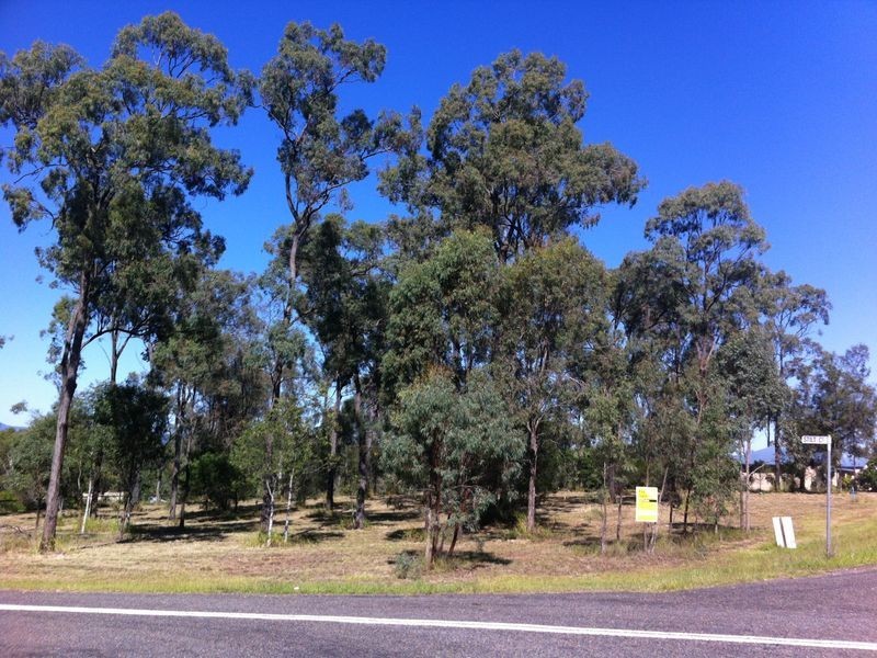 156 Lakes Drive, Laidley Heights QLD 4341