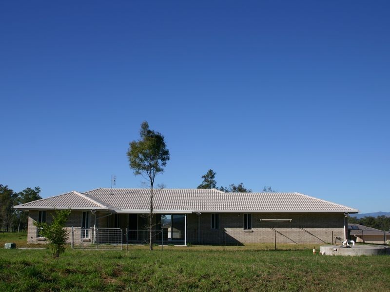 6 Mountain View Drive, Adare QLD 4343