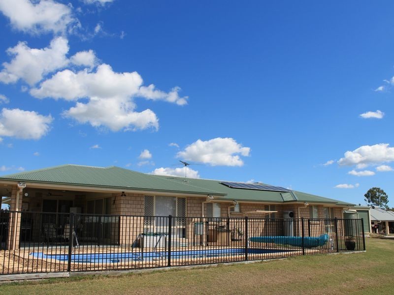 10 Stephenson Crescent, Kensington Grove QLD 4341