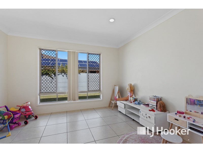 12 Stanford Place, Laidley QLD 4341