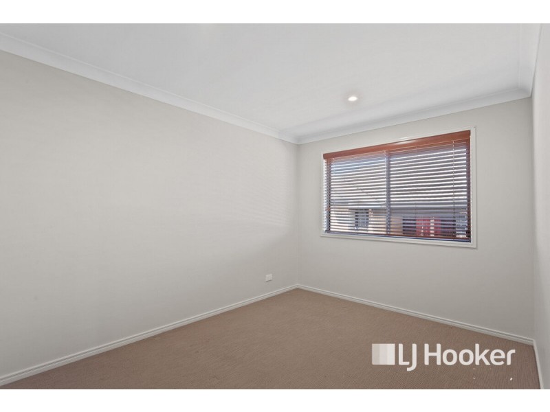 13 Richmond Terrace, Plainland QLD 4341