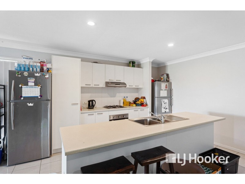 10 Lawson Crescent, Laidley North QLD 4341