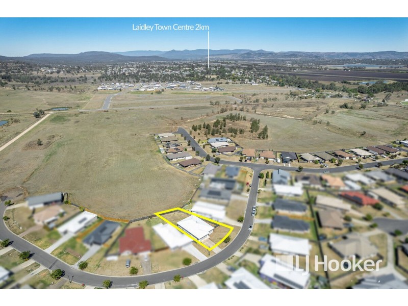 10 Lawson Crescent, Laidley North QLD 4341