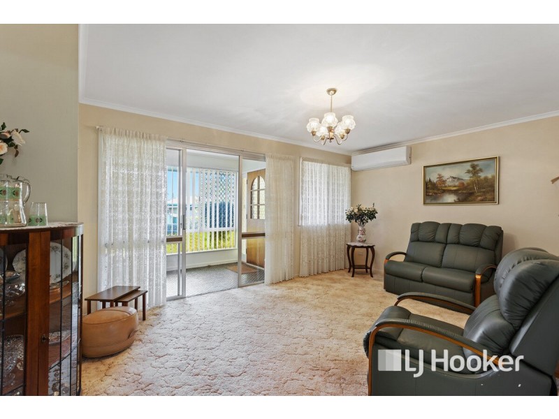 11 Hinton Street, Wilsonton QLD 4350