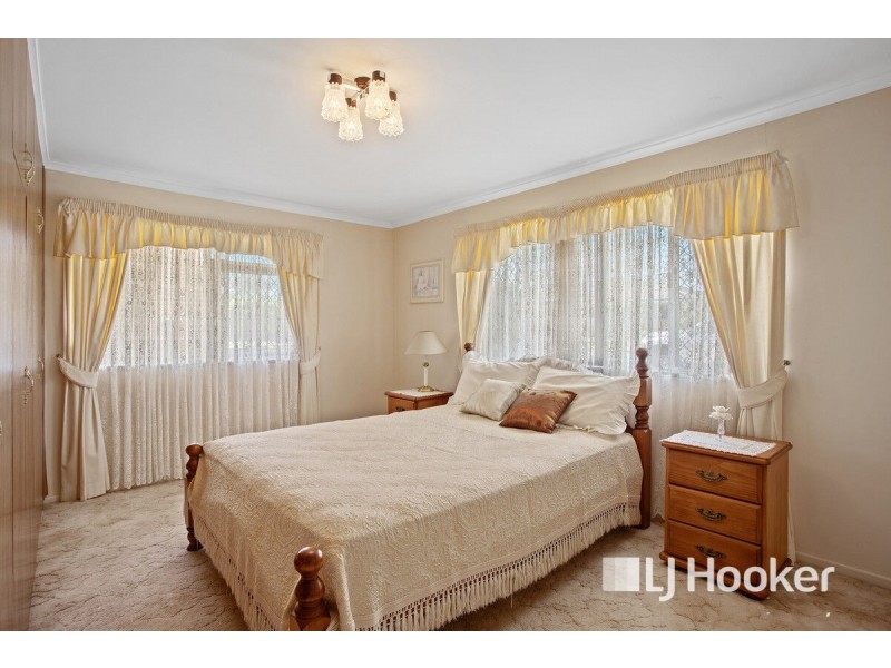11 Hinton Street, Wilsonton QLD 4350