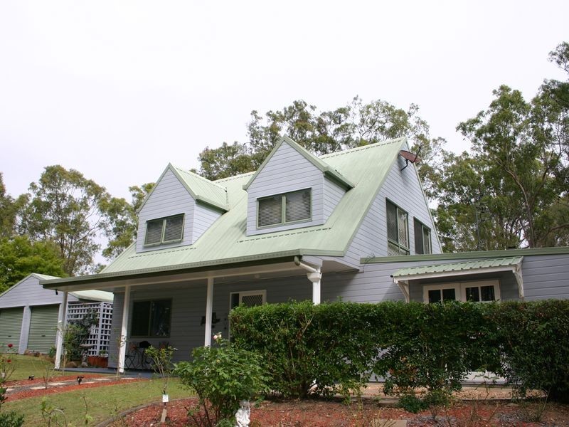 15 Wheatley Court, Regency Downs QLD 4341