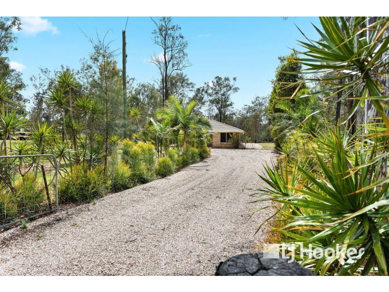 5 Aspen Court, Regency Downs QLD 4341