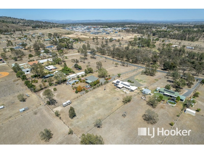 48 Mountain View Drive, Plainland QLD 4341