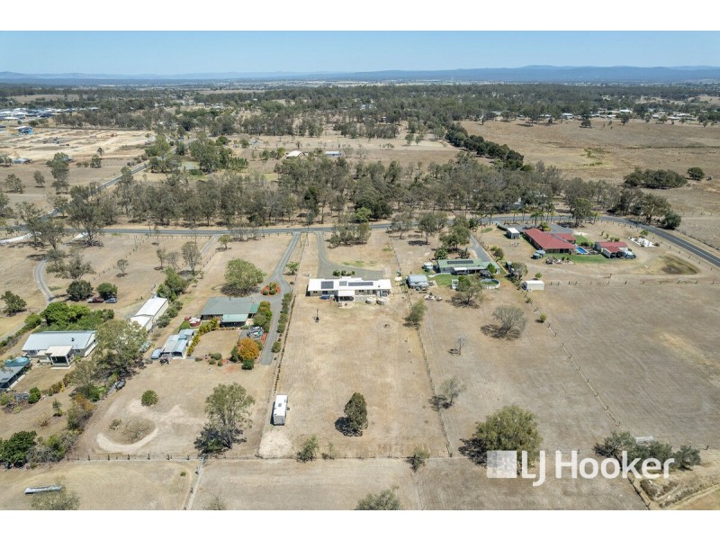 48 Mountain View Drive, Plainland QLD 4341