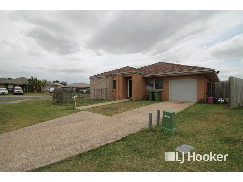2/5 Sandpiper Drive, Lowood QLD 4311