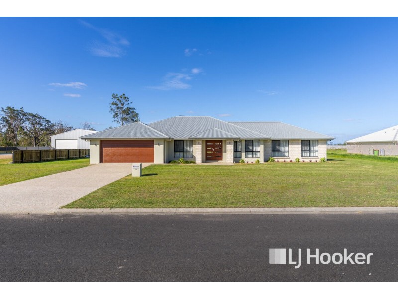 9 Maragon Court, Lake Clarendon QLD 4343