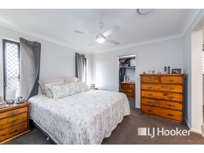 9 Maragon Court, Lake Clarendon QLD 4343