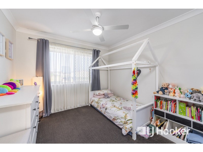 9 Maragon Court, Lake Clarendon QLD 4343