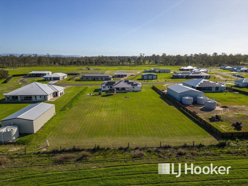 9 Maragon Court, Lake Clarendon QLD 4343
