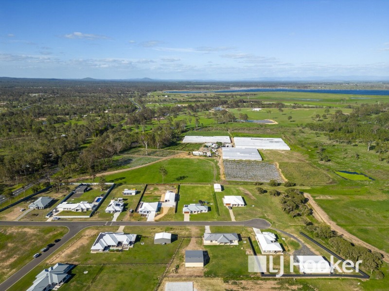 9 Maragon Court, Lake Clarendon QLD 4343