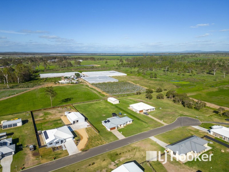 9 Maragon Court, Lake Clarendon QLD 4343