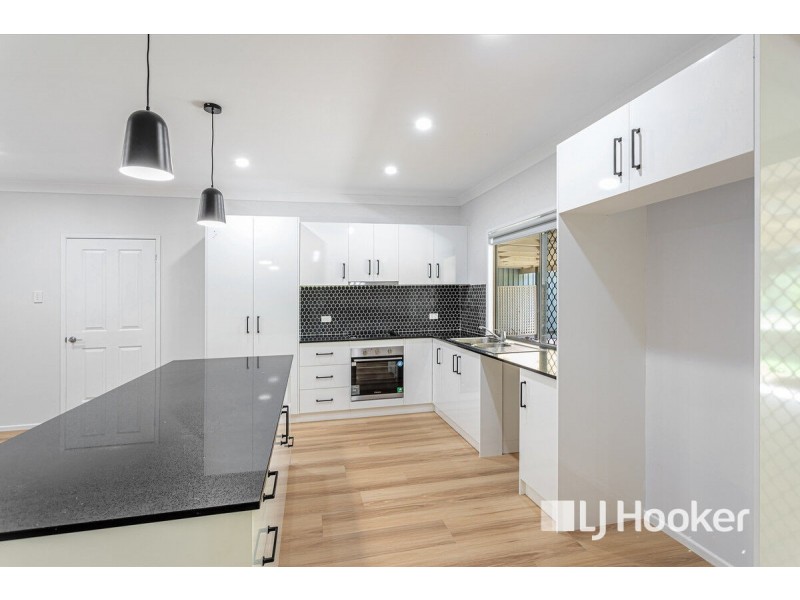 2 Glendene Road, Forest Hill QLD 4342