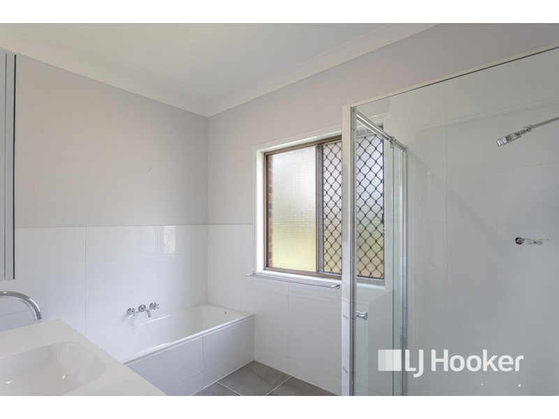 2 Glendene Road, Forest Hill QLD 4342