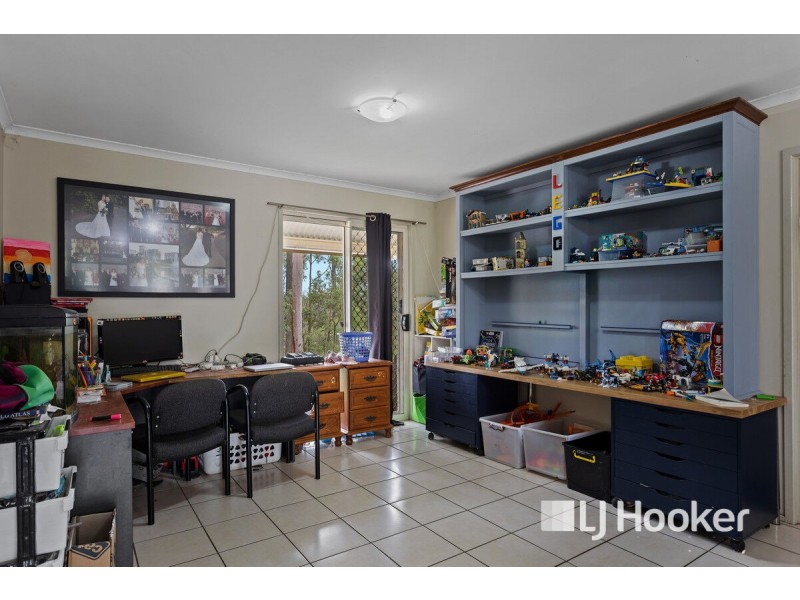 62 Cricket Road, Regency Downs QLD 4341