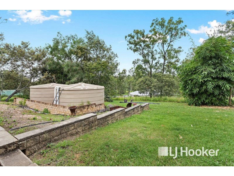 62 Cricket Road, Regency Downs QLD 4341