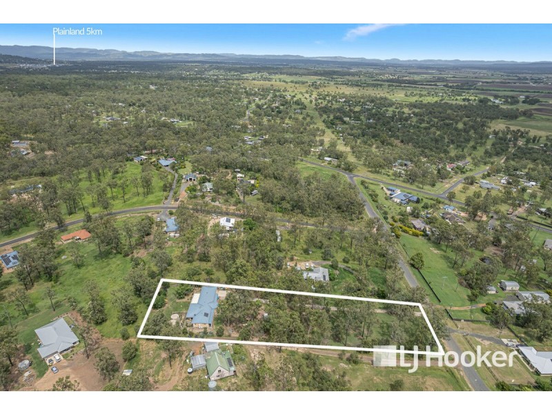 62 Cricket Road, Regency Downs QLD 4341