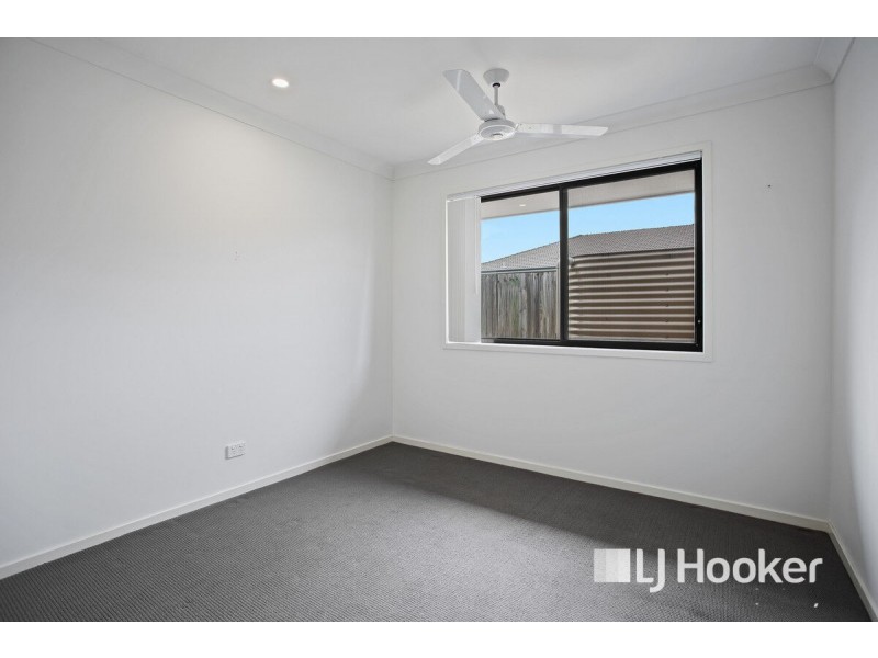 2/7 Richmond Terrace, Plainland QLD 4341