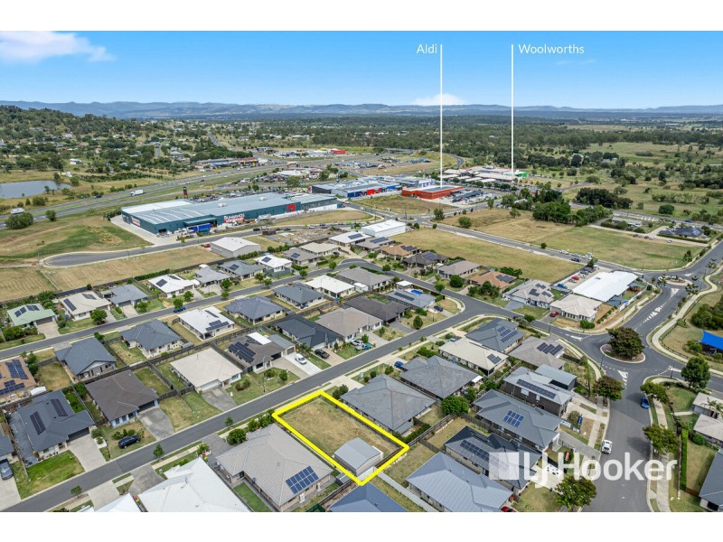 9 Richmond Terrace, Plainland QLD 4341