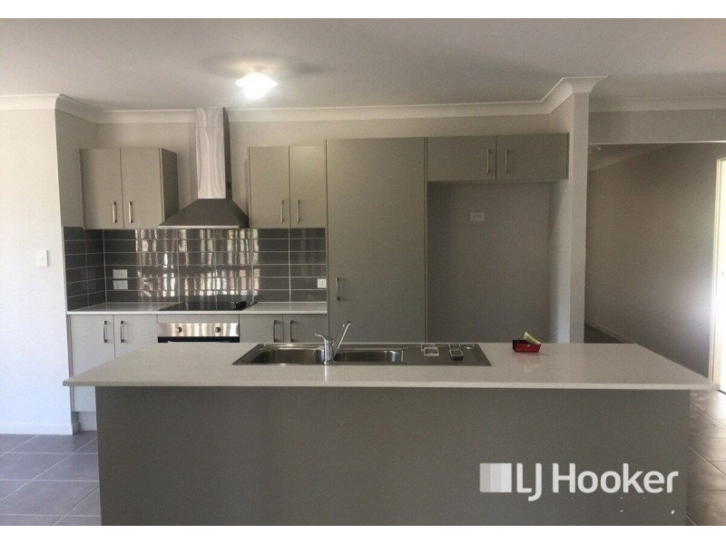 10C Firetail Avenue, Regency Downs QLD 4341