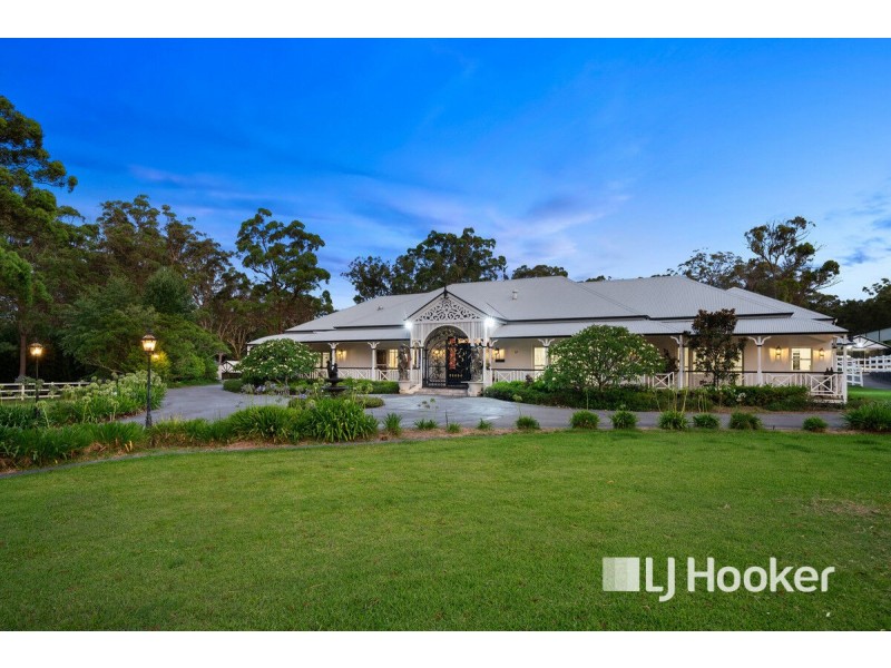 39 Oakridge Street, Burbank QLD 4156