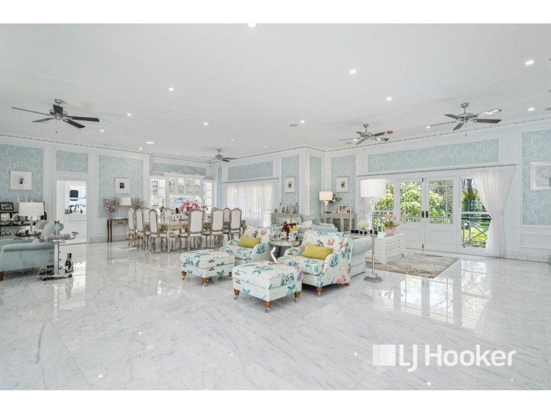 39 Oakridge Street, Burbank QLD 4156